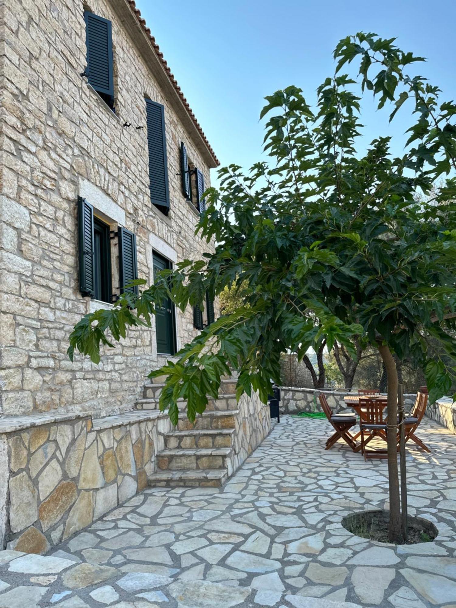 Вилла Chrysavgi Stone House Katomerion Экстерьер фото